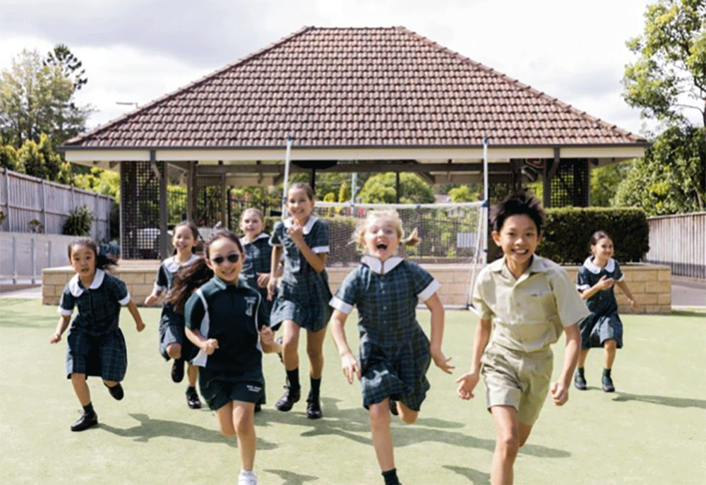 HOLY FAMILY CATHOLIC PRIMARY - Open Day